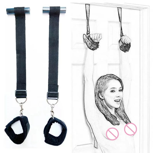 Grilletes en la Puerta Bondage SM