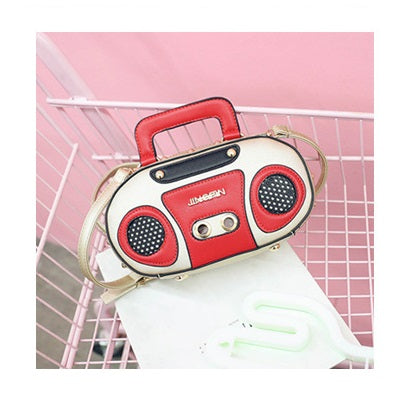 Bolso Radio Grabadora Retro