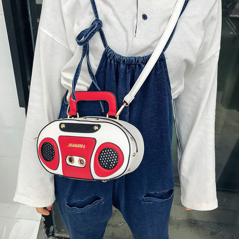 Bolso Radio Grabadora Retro